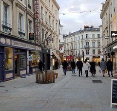 rue du centre ville du Mans